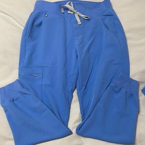 Figs ceil blue Zamora joggers. Size petite small.